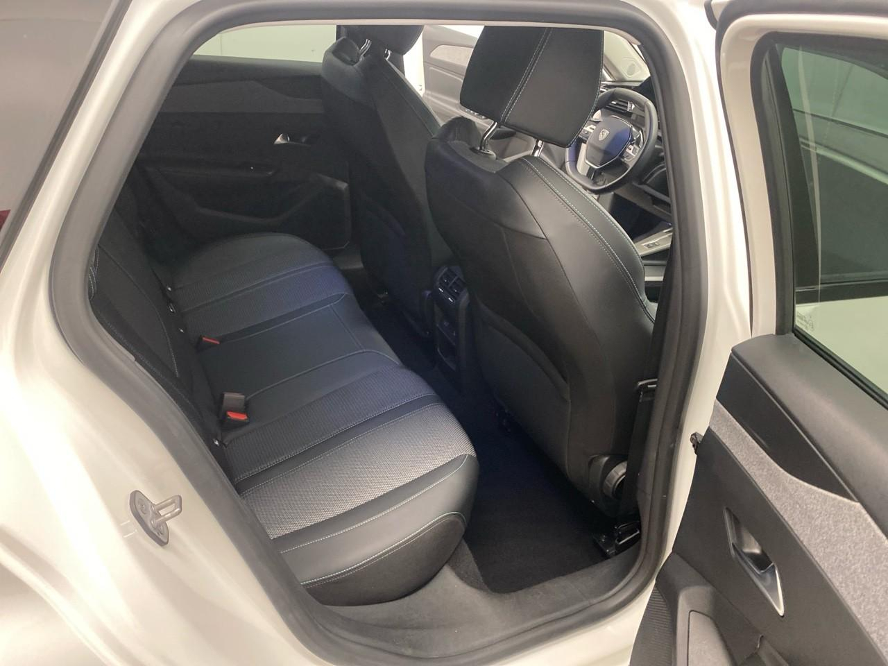 Peugeot 308 sw bluehdi 130ch s&s eat8 allure — photo 23