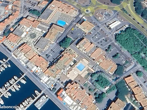 Parking 13 m²