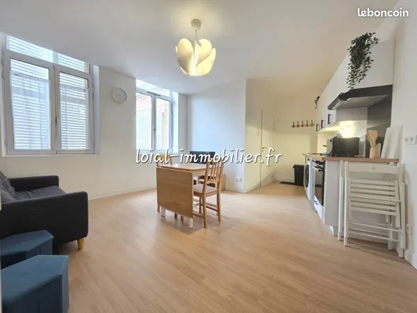 Amiens centre ville à 2 minutes à pieds dans une charmante maison bourgeoises un appartement F2