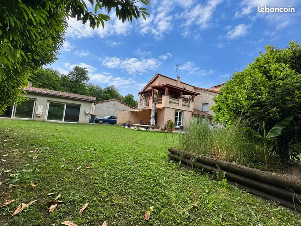 Maison de ville 6 pièces 142 m²