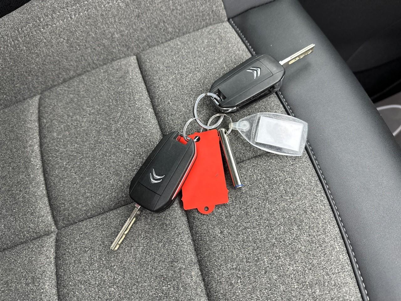 Citroën C5 Aircross puretech 130 s&s bvm6 feel — photo 31