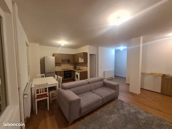 T2 meublé 54 m² - À 400 m de la gare d'Annemasse - 1 200 CC