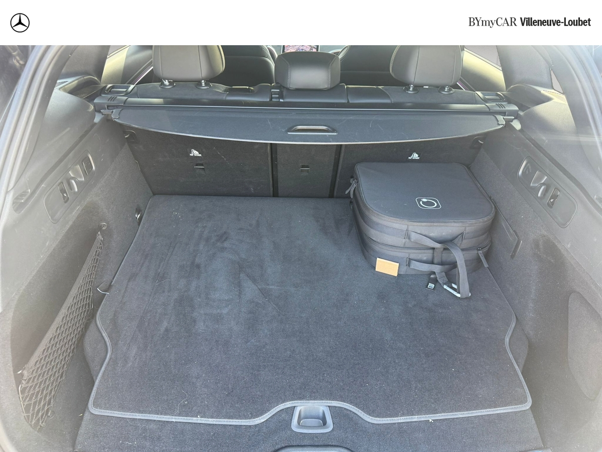 Mercedes GLC 300 e Hybrid EQ 9G-Tronic 4Matic — photo 13
