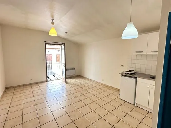 Studio 1 pièce 26 m²