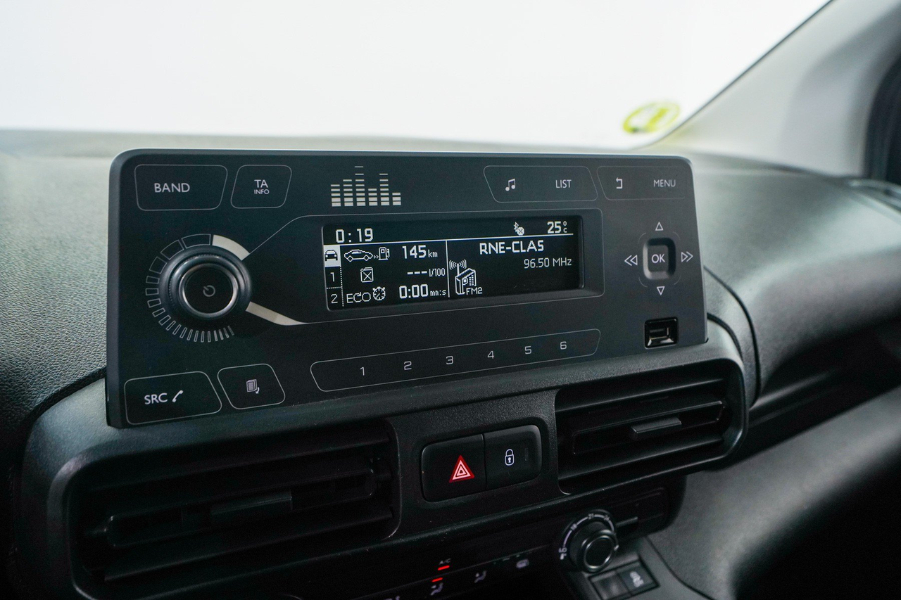 Citroën Berlingo Van — photo 25