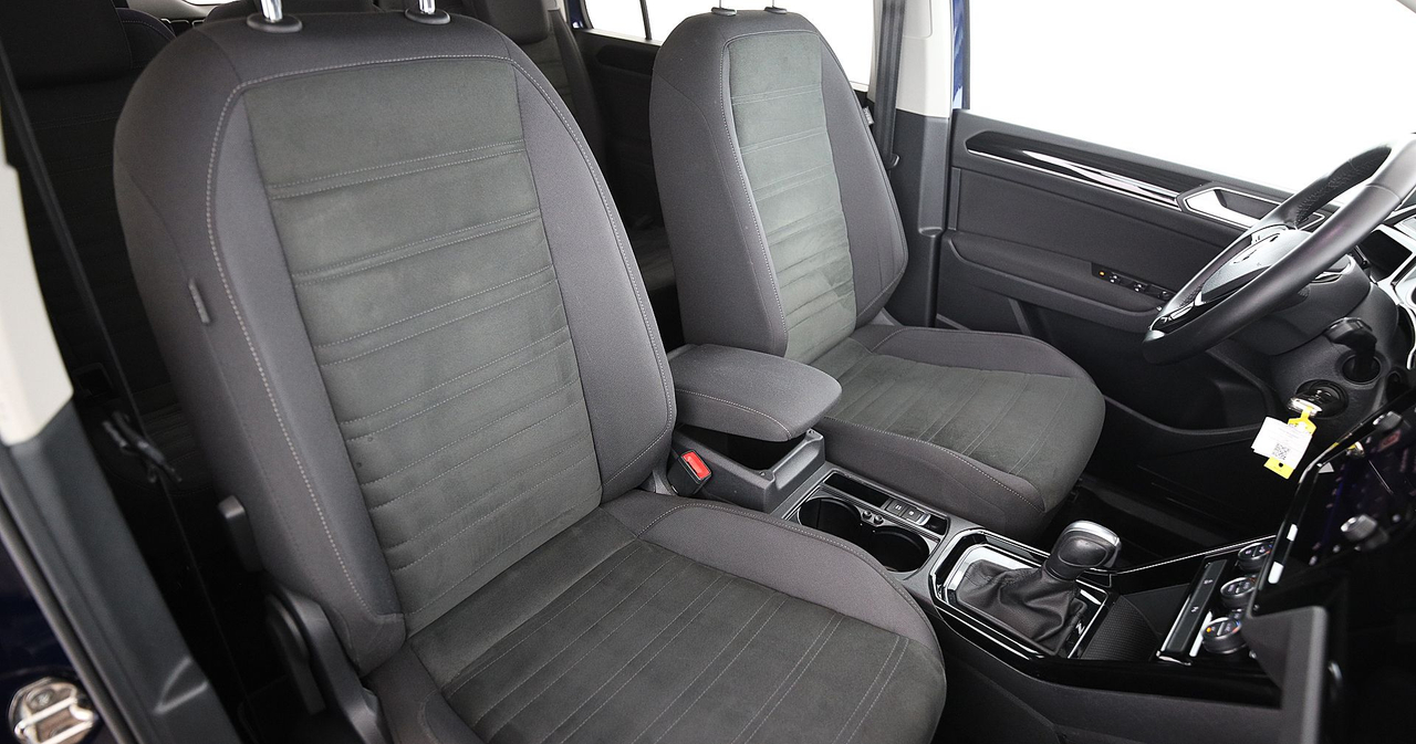 Volkswagen Touran — photo 19