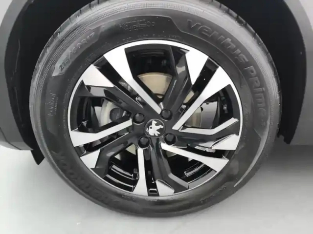Peugeot 2008 puretech 100 s&amp;s bvm6 allure — photo 15