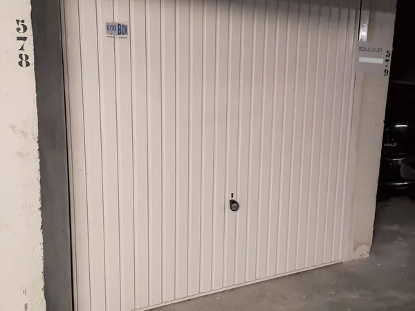 Parking/Garage/Box 10 m²