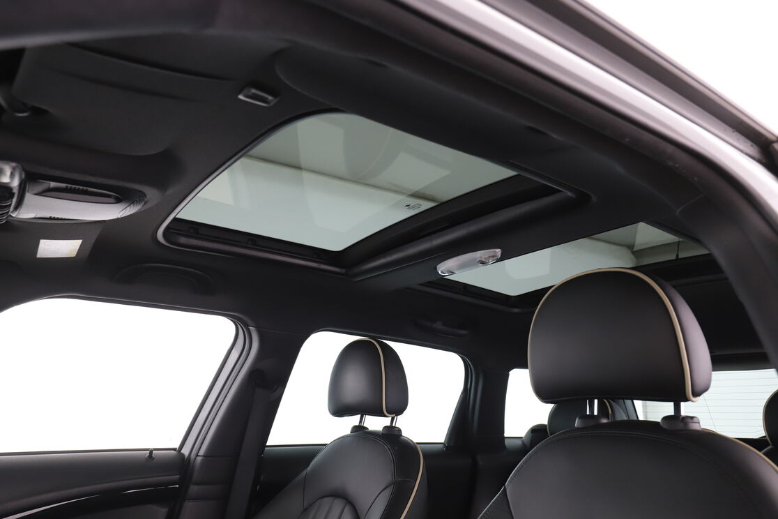 MINI Countryman Cooper S ALL4 Finition Red Hot Chili BVA6 — photo 10