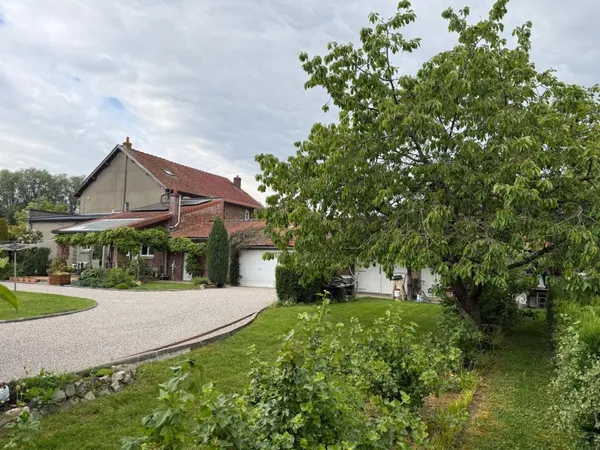 Maison 7 pièces 162 m²