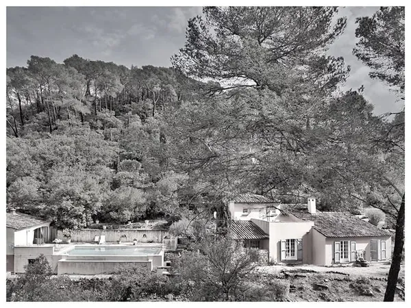 Flayosc villa avec piscine pool house sur 6000 m² de terrain