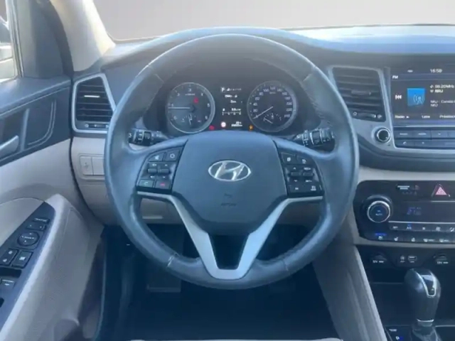Hyundai Tucson 1.7 crdi 141 dct-7 executive — photo 4