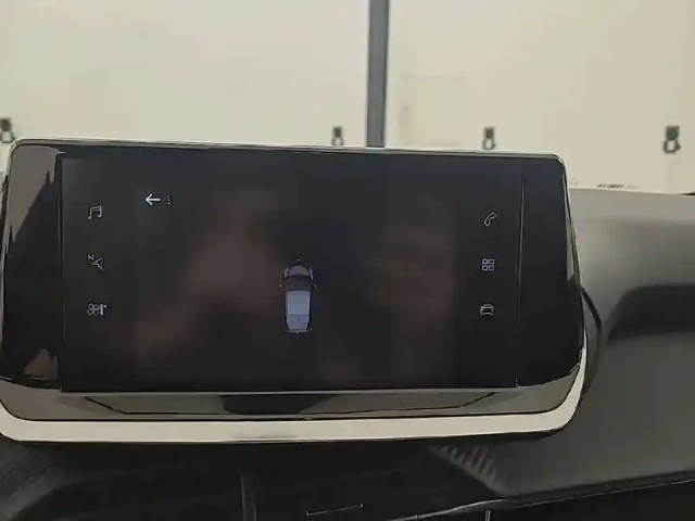 Peugeot 208 puretech 75 s&amp;s bvm5 — photo 52