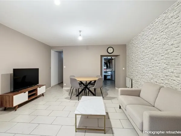 APPARTEMENT T2 - 42.3M² - RDC - 1 CHAMBRE - 1 PLACE DE PARKING PRIVATIVE - 60290 LAIGNEVILLE