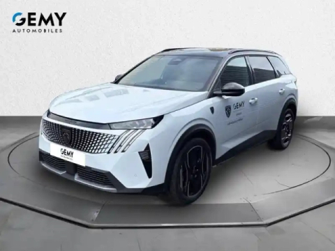 Peugeot 5008 plug-in hybrid 195 e-dcs7