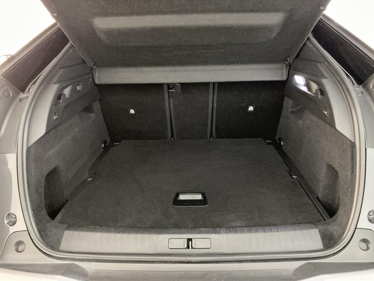 Peugeot 3008 hybrid 145 e-dcs6 gt — photo 6