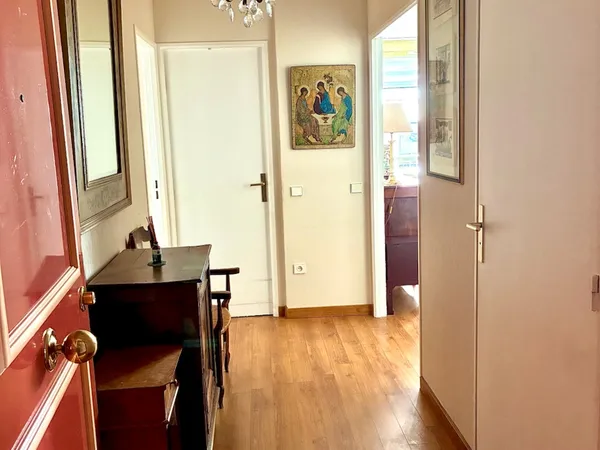 Vends appartement de 53m² - Résidence Hesperides Levallois-Perret