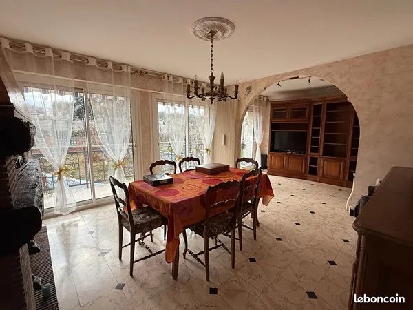Maison 8 pièces 154 m²