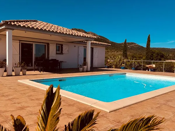 Maison Sainte Lucie De Porto Vecchio 269 m2