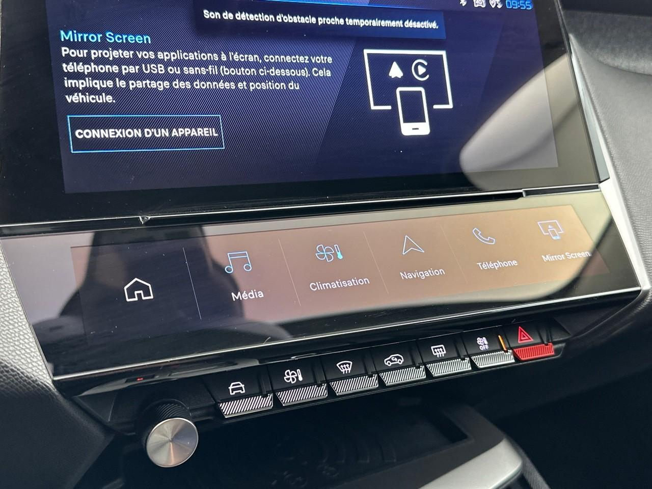 Peugeot 308 hybrid 145 e-dcs6 allure — photo 27