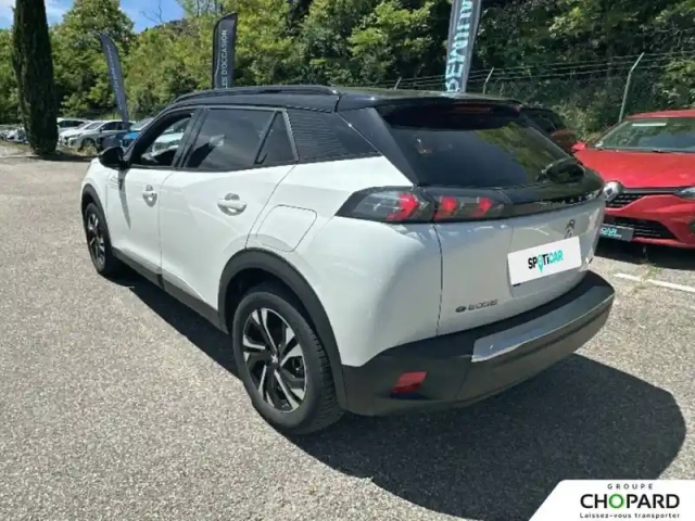 Peugeot 2008 electrique 136 ch — photo 30