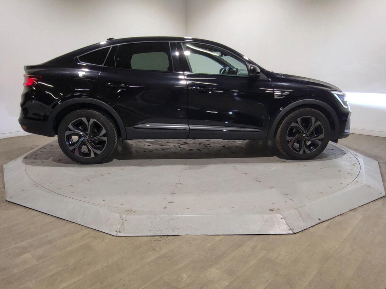 Renault Arkana mild hybrid 160 edc fap - 22 r.s. line — photo 6