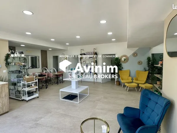 Local commercial 170 m² Marseille