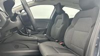Renault Clio 1.6 E-Tech 140ch Business — photo 9