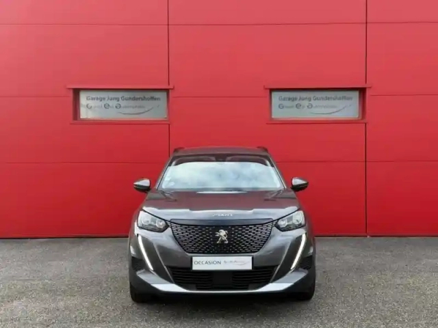 Peugeot 2008 1.2 puretech 100ch s&amp;s allure 5cv — photo 2