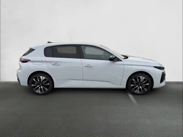 Peugeot 308 hybrid 145 e-dcs6 — photo 4