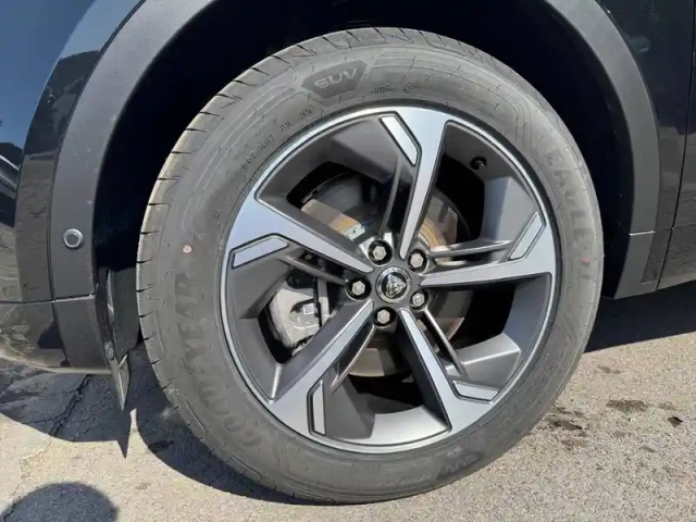 Jaguar E-Pace p270e ch phev awd bva — photo 5