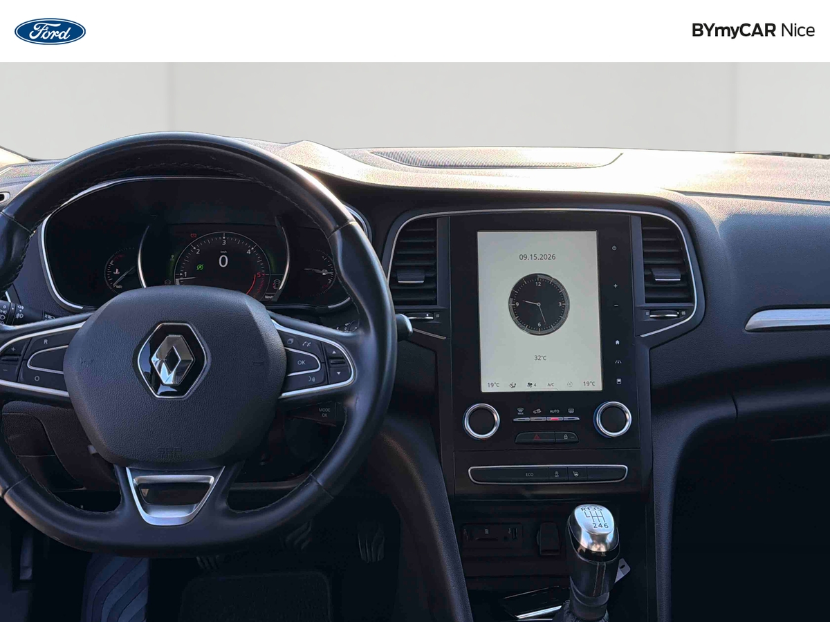 Renault Mégane IV Estate dCi 110 Energy — photo 9