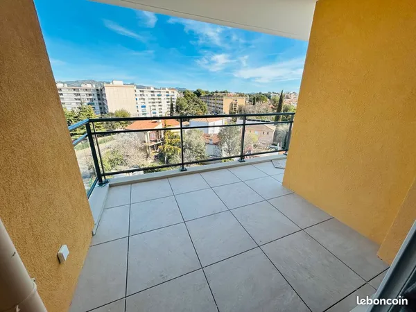 Location T2 récent Marseille 12e
