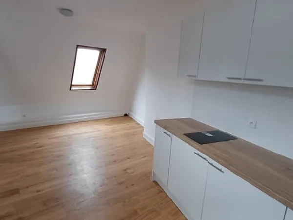 Appartement Location Paris 1p 33m² 1216€