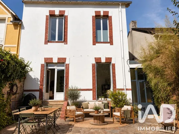 Maison 7 pièces 156 m²
