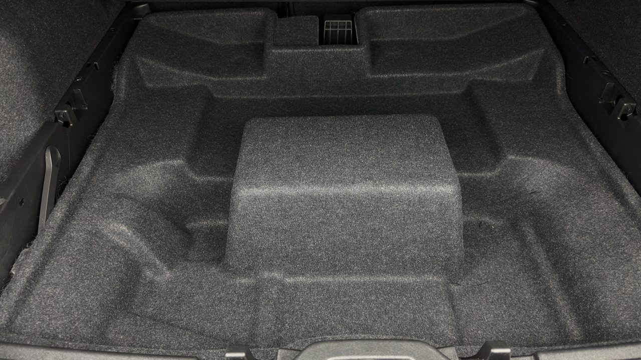 Volvo XC40 T5 Recharge 180+82 ch DCT7 — photo 42