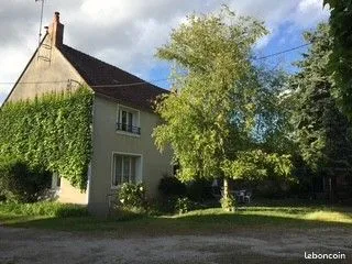 Maison ancienne de charme - coeur de village - Bourgogne