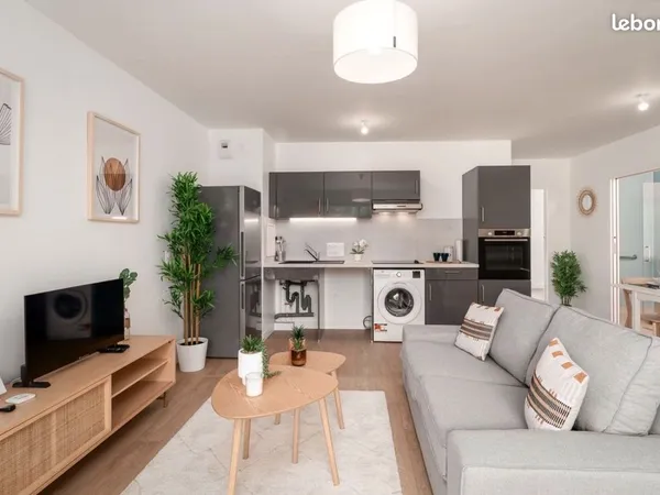 Appartement T2 à louer à Remoulins - Une chambre séparée