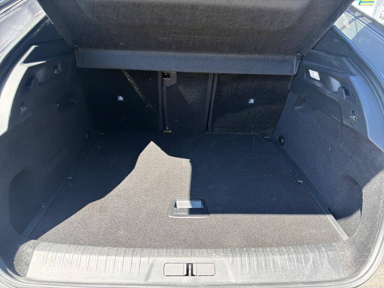 Peugeot 3008 1.2 hybrid 145ch allure e-dcs6 — photo 6