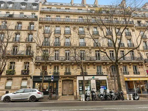 Location Bureau Paris 75017