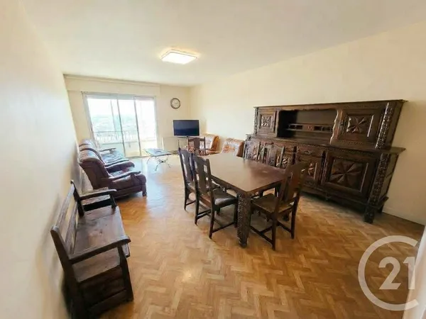 Appartement 4 pièces 107 m²