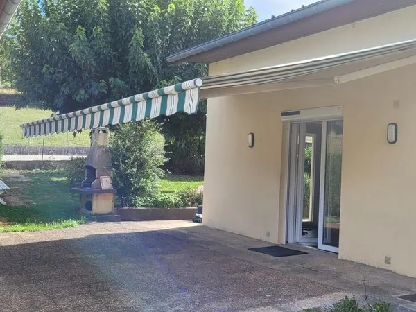 Maison t5 au calme