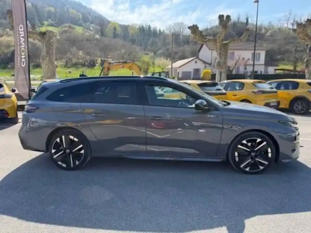Peugeot 308 sw hybrid 145 e-dcs6 — photo 4