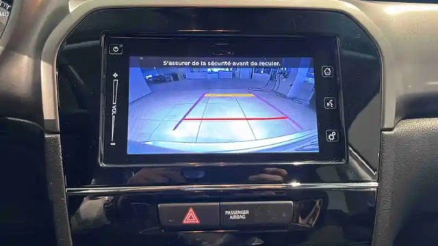Suzuki Vitara 1.4 boosterjet hybrid — photo 38