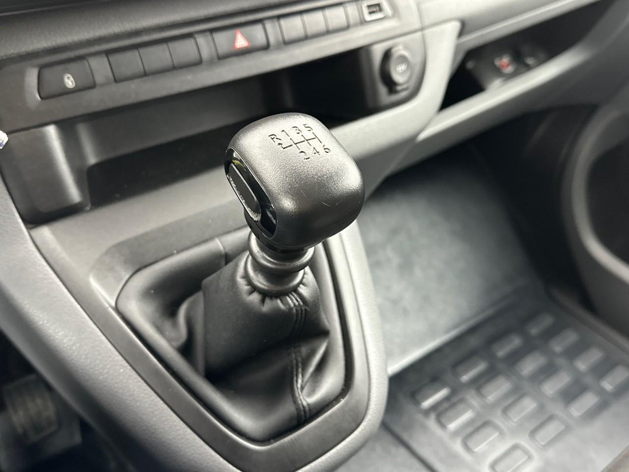 Peugeot Expert long bluehdi 120ch s&s bvm6 — photo 30