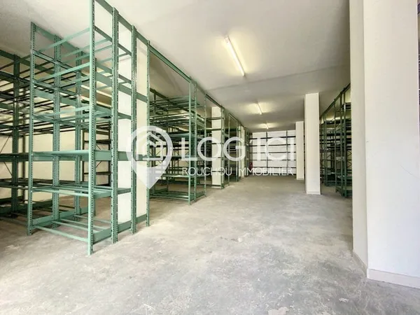 Local d’activité et entrepôt Vente Pau 1p 286m² 800€