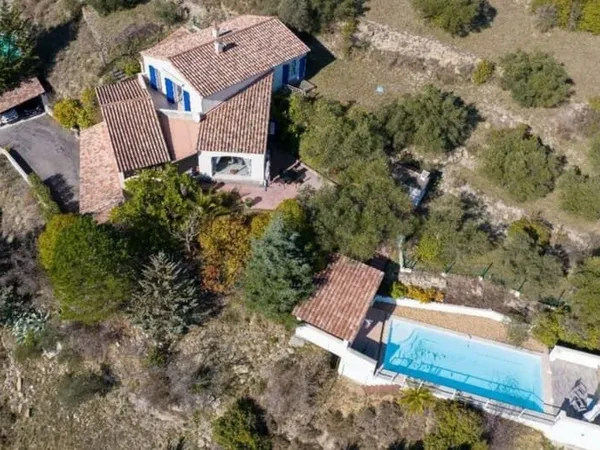 Maison 6 pièces 159m2