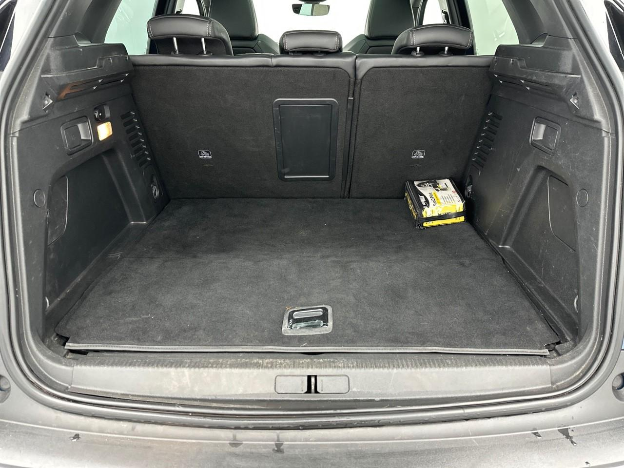 Peugeot 3008 hybrid 225 e-eat8 gt — photo 6