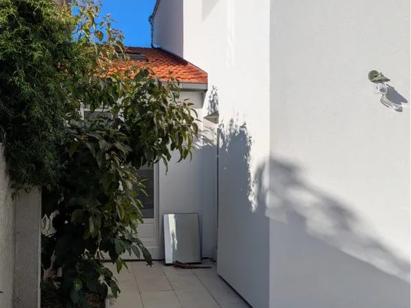 Maison de ville de ville avec terrasse