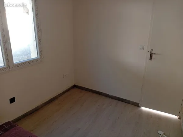 Apparemment T2 location